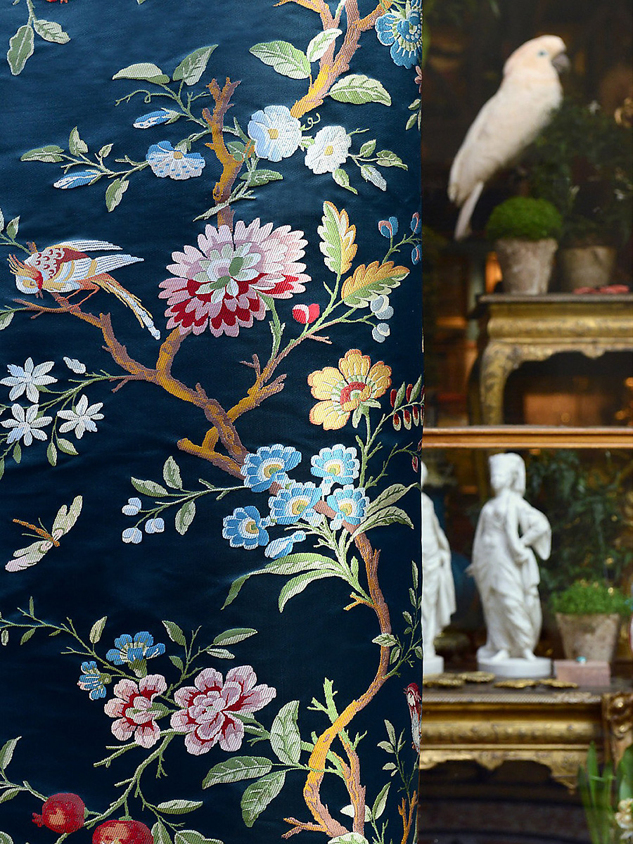 Tassinari and Chatel